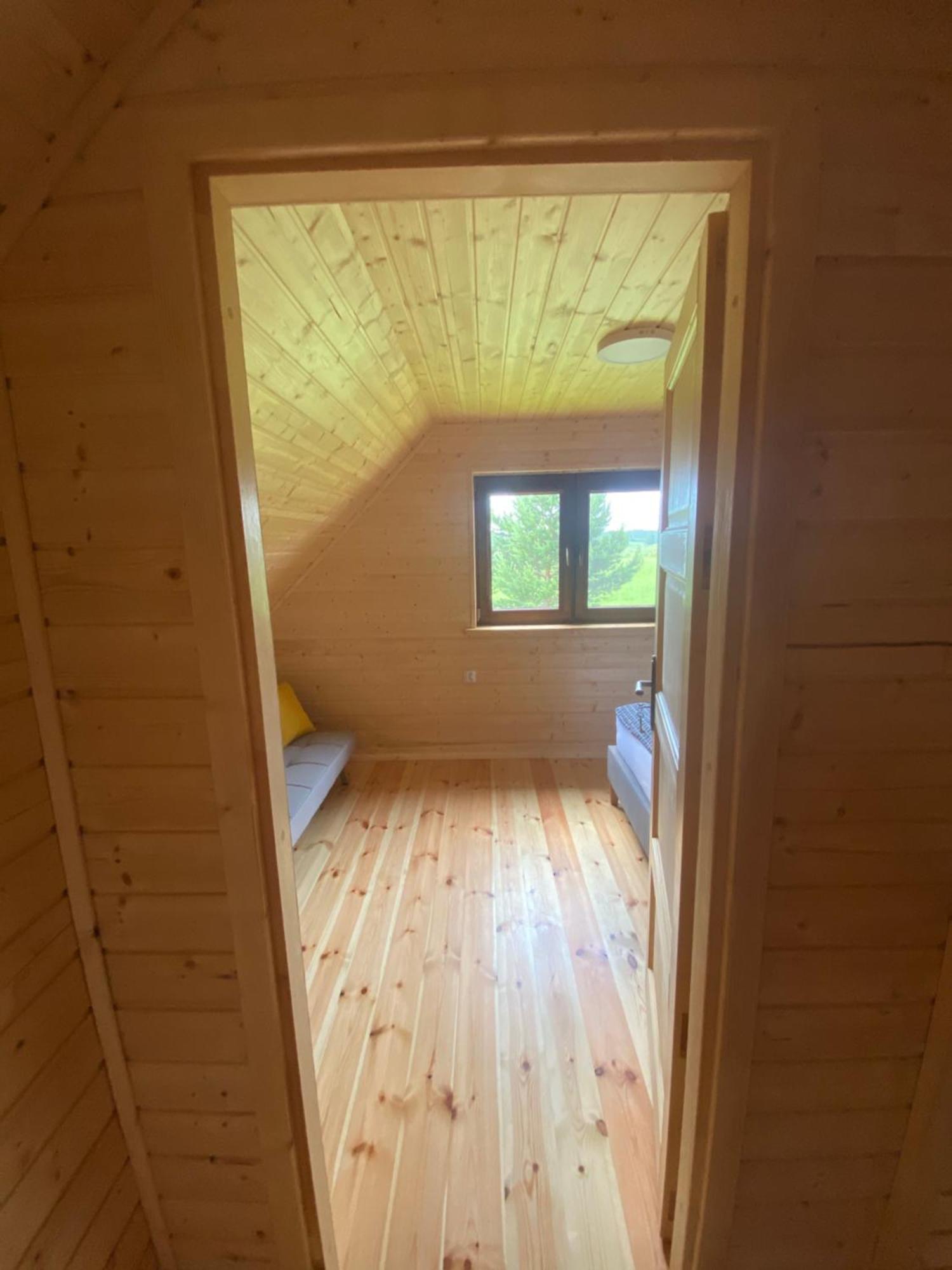 Ranczo Nad Stawem Villa Ryn  Oda fotoğraf